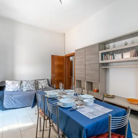 Max & Julia's House - Sant'elena 아파트